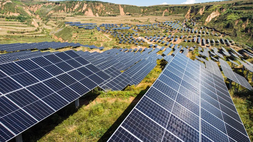 Nền tảng đầu tư và xây dựng nhà máy quang điện một cửa